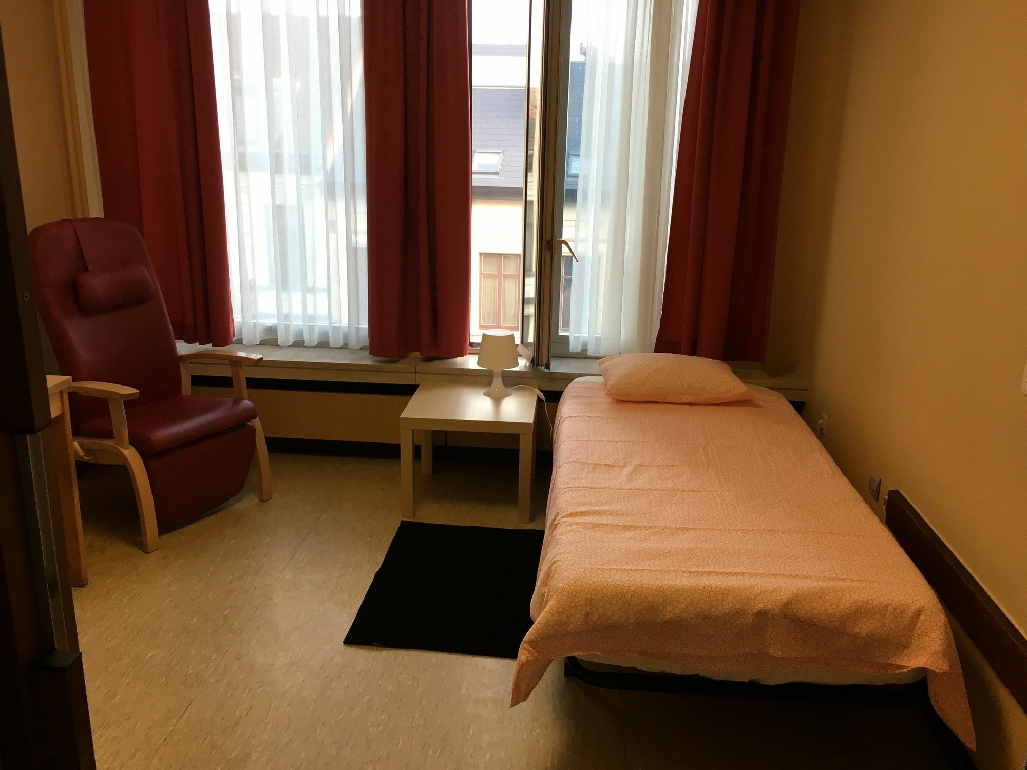 Privilege Guest House Антверпен Екстериор снимка